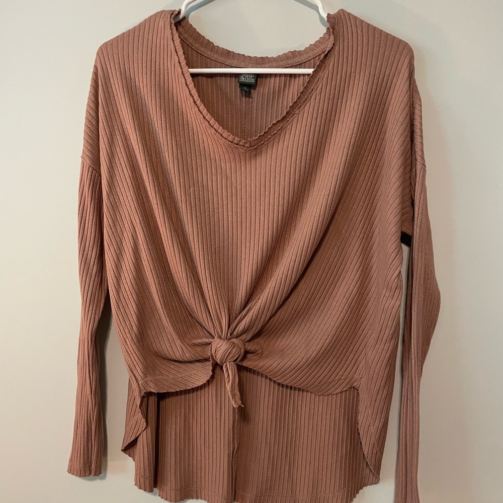 Sweater like material, stretchy and comfy